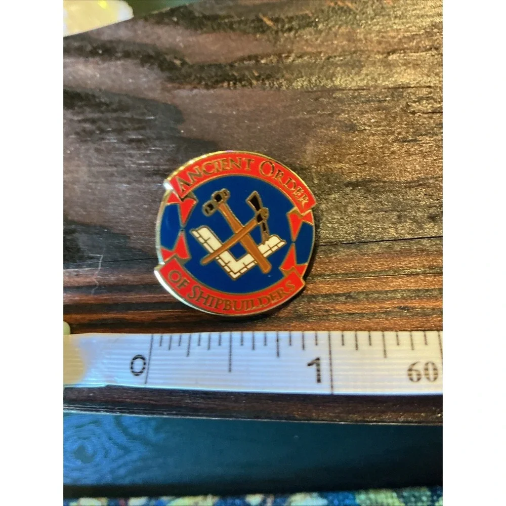 Vintage‎ Ancient Order Of Shipbuilders Enamel 1